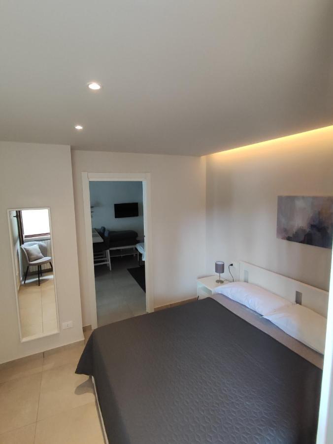 Casa Italo Apartment Gardone Riviera Ngoại thất bức ảnh