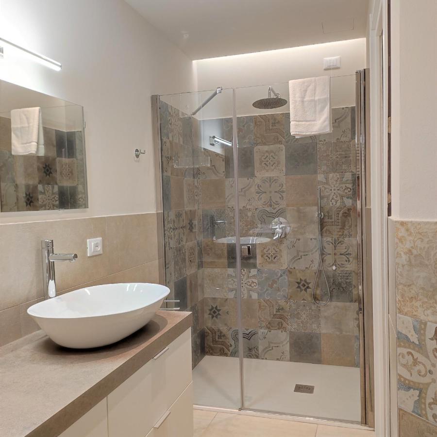 Casa Italo Apartment Gardone Riviera Ngoại thất bức ảnh